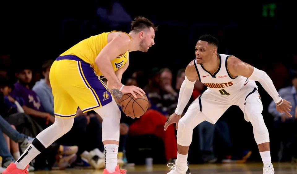 九游官网入口-关于比赛局势复杂首场状态出色，湖人观众沸腾！，纳达尔重返赛场观众掌声雷动的信息-九游官网入口